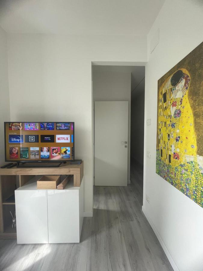 Apartamento Residenza Il Melograno Fiera Verona Exterior foto